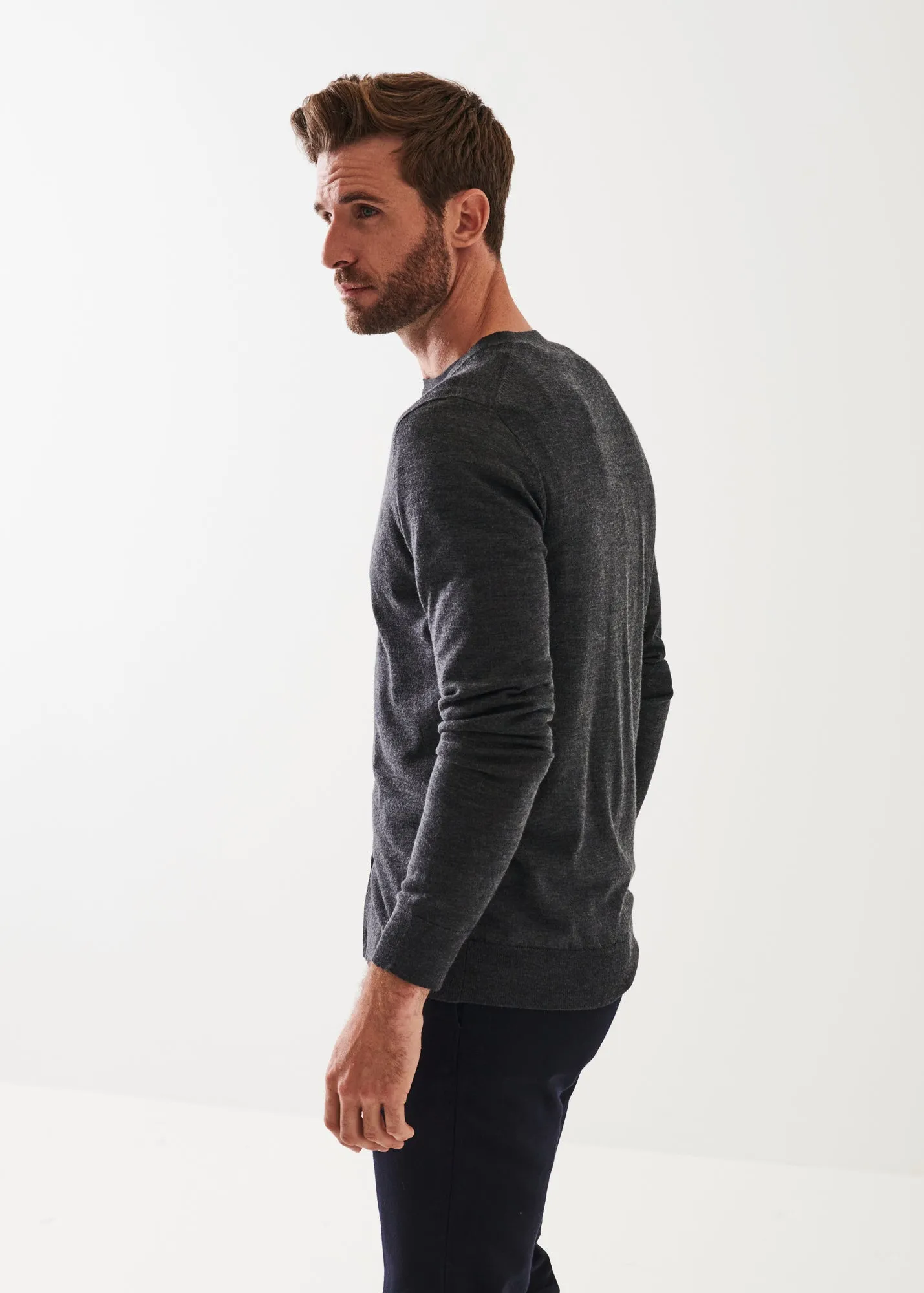 EXTRA-FINE MERINO CARDIGAN