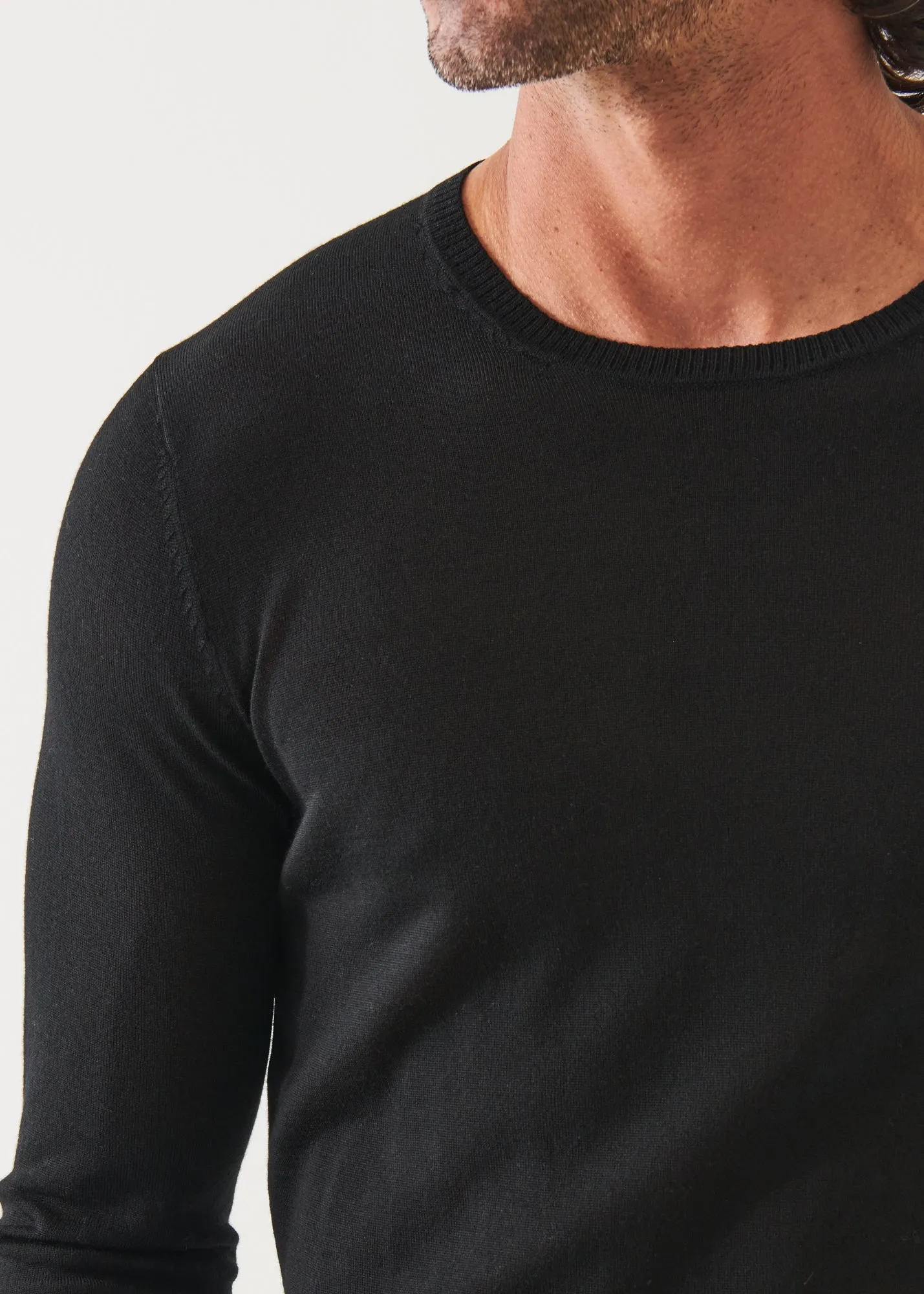 FINE GAUGE MERINO WOOL CREWNECK