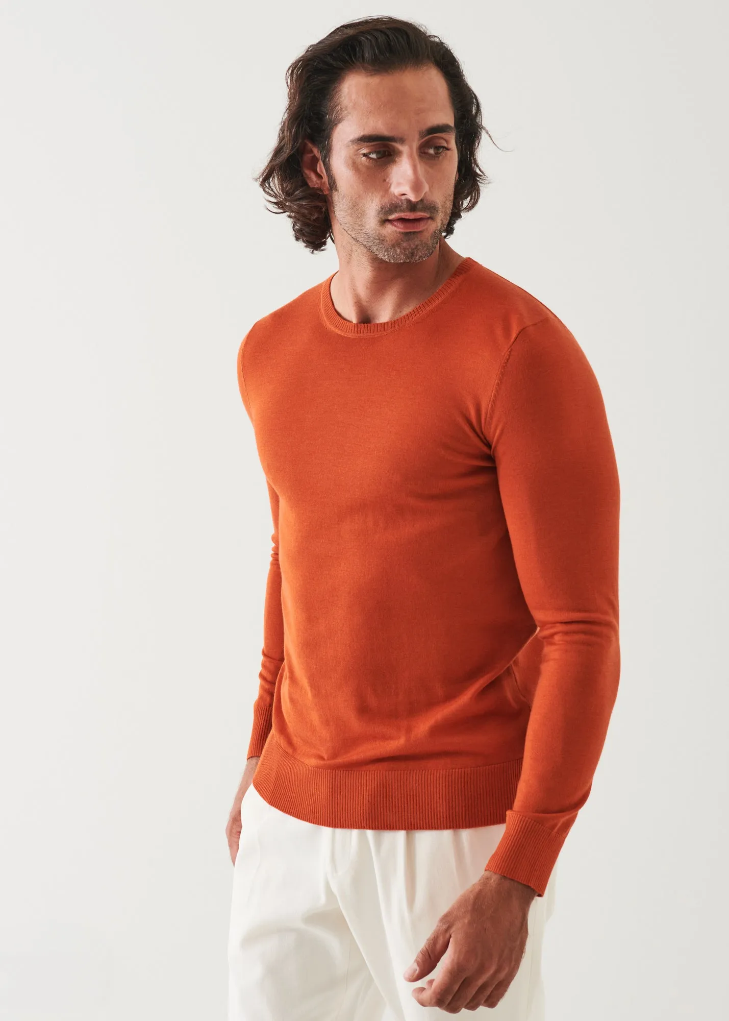 FINE GAUGE MERINO WOOL CREWNECK