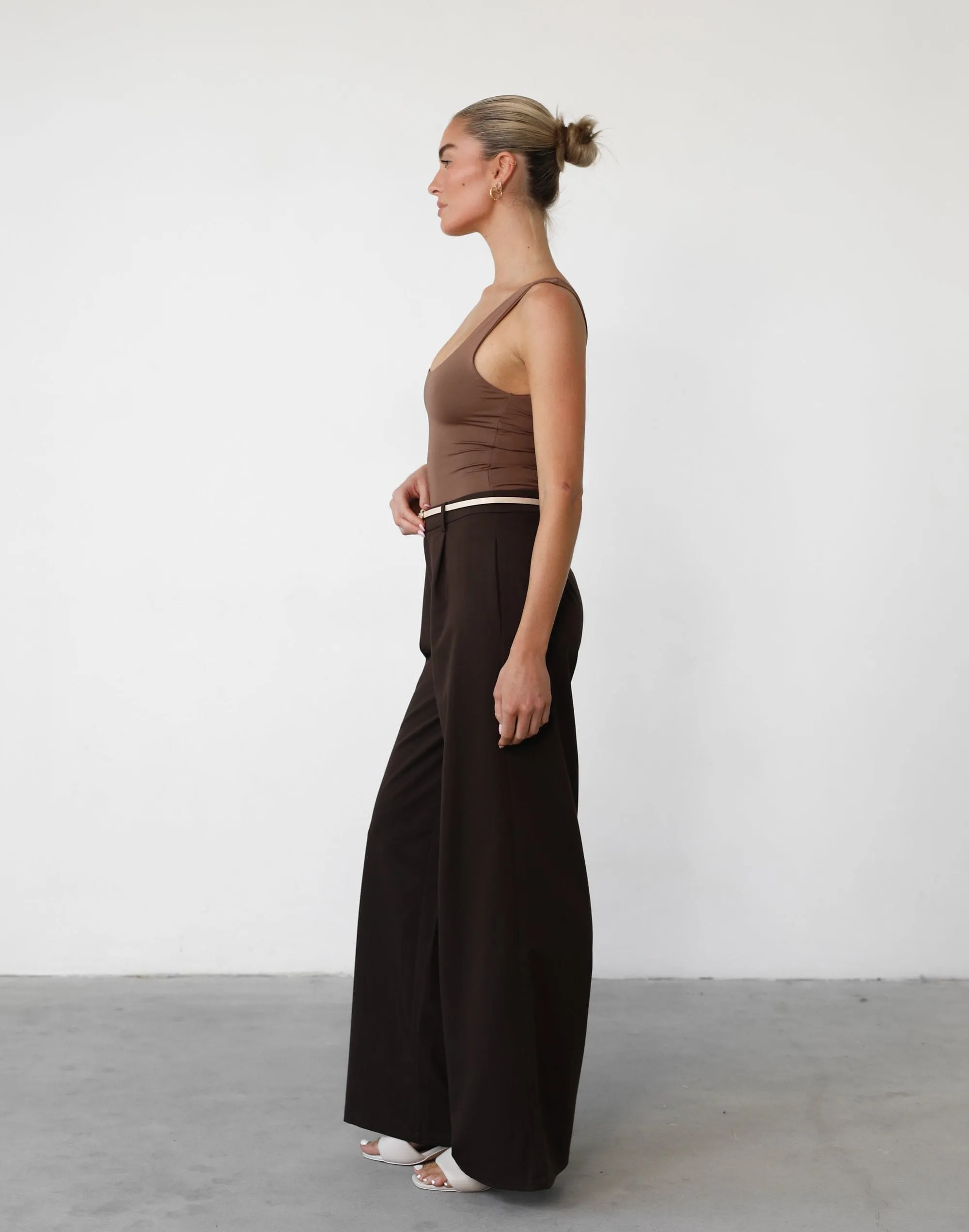 Levitate Bodysuit (Mocha)