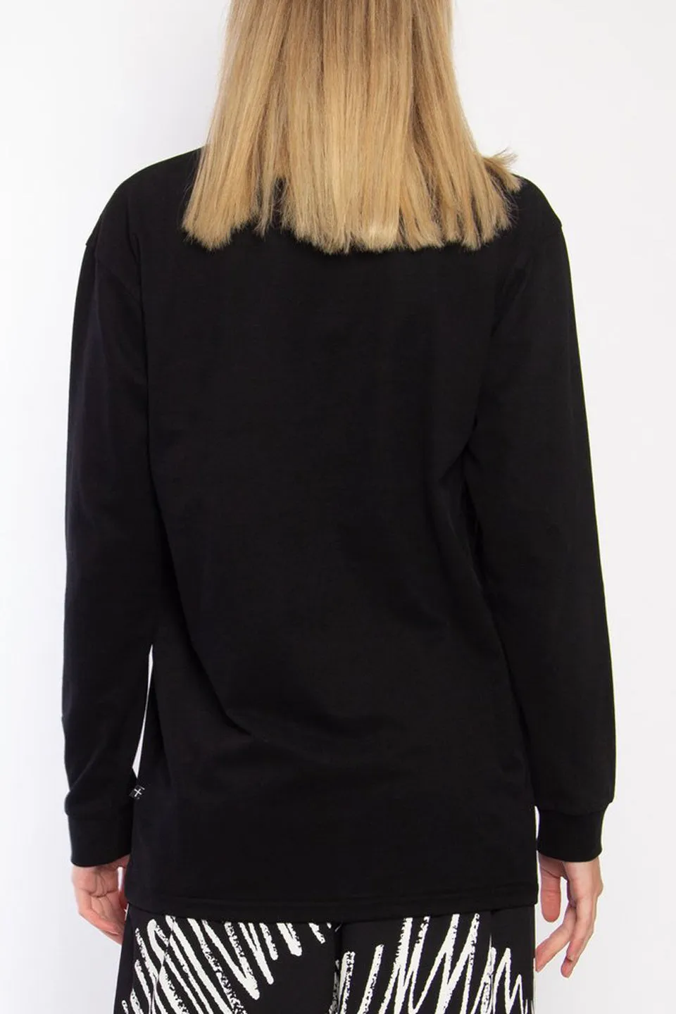 LS Good Cuff Coordinates Graphic Black Sweat