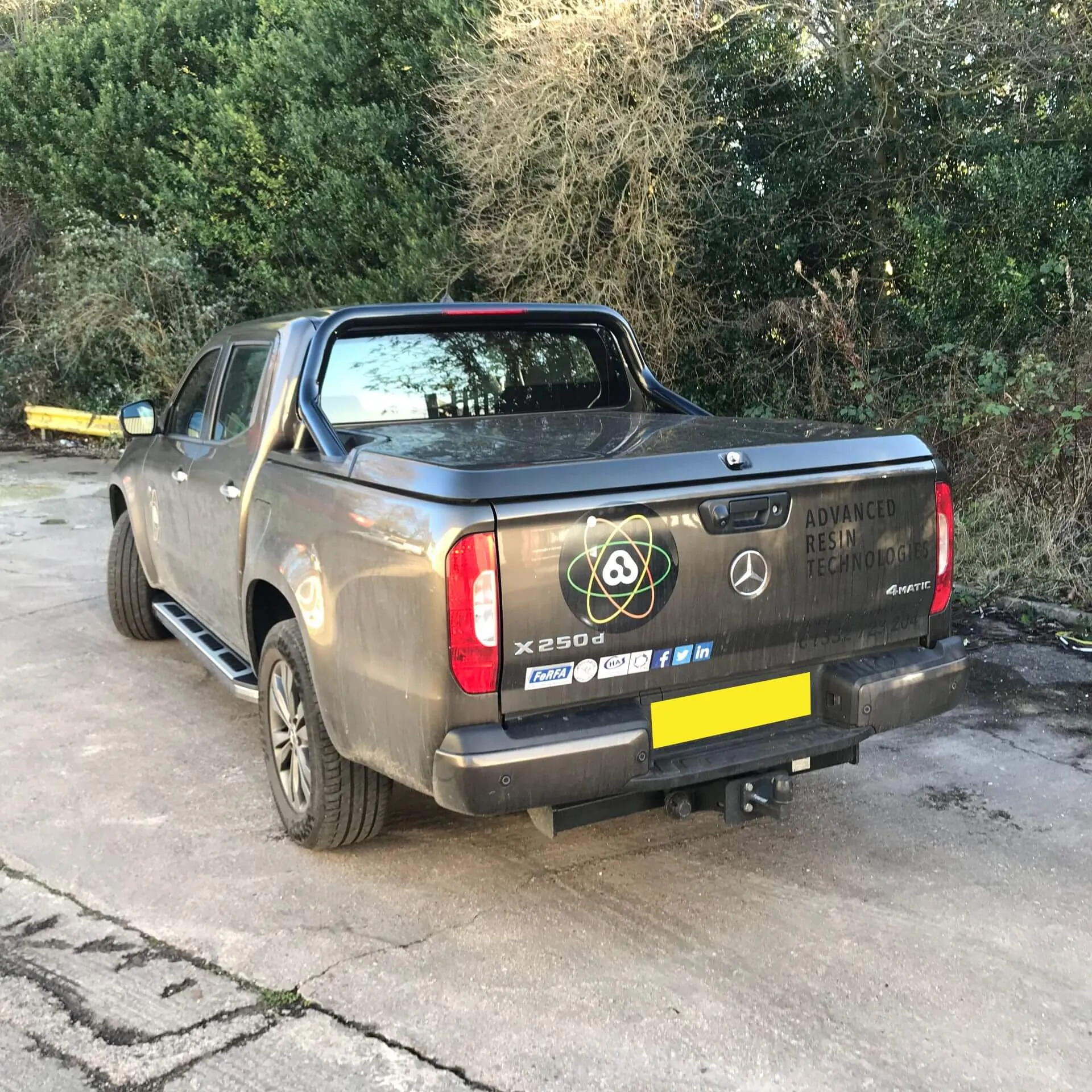 Suburban Side Steps Running Boards for Mercedes Benz X-Class 2018 