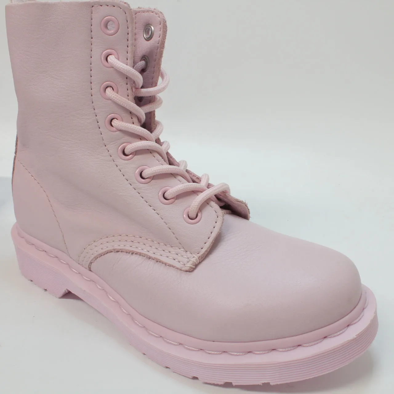 Womens Dr. Martens 8 Eyelet Lace Up Boots Chalk Pink Virgina Uk Size 4